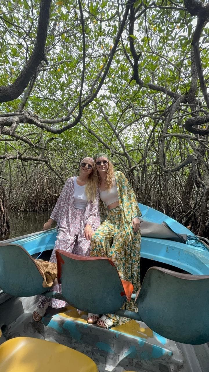Friends portrait on a mangrove boat tour