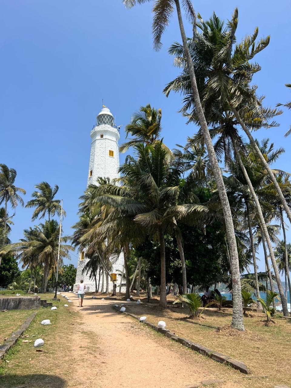 Pathway along the ramparts to the Galle Fort lighthouse